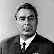 Бpежнев